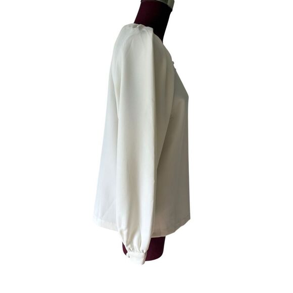 NEW Banana Republic Covered Button Blouse size M Snow Day White - Picture 9 of 11
